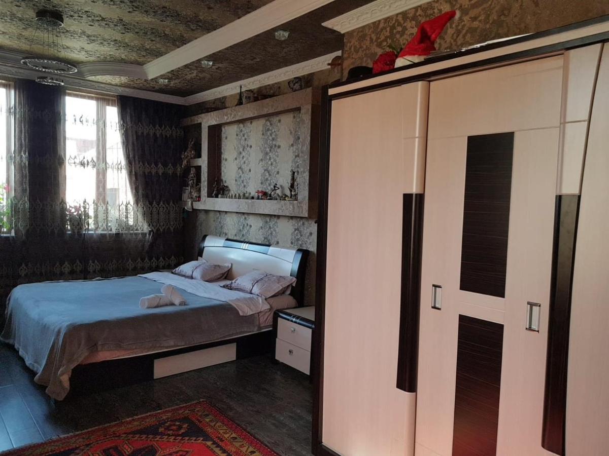 Гостевой Дом Поти Appartement Buitenkant foto